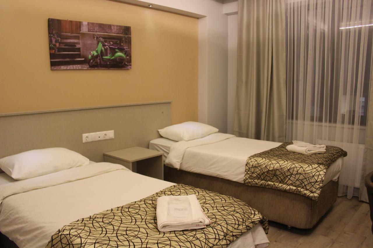 The Corner Inn Hotels By Suit Ескишехир Екстериор снимка